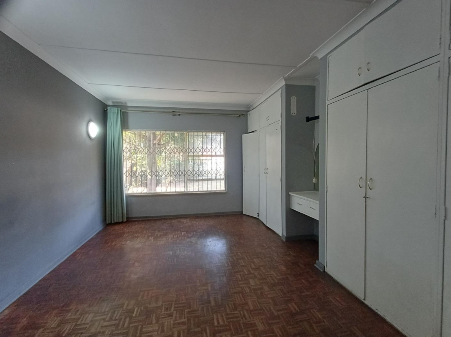 3 Bedroom Property for Sale in Mulbarton Gauteng