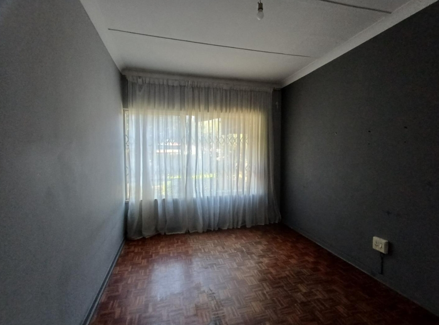 3 Bedroom Property for Sale in Mulbarton Gauteng