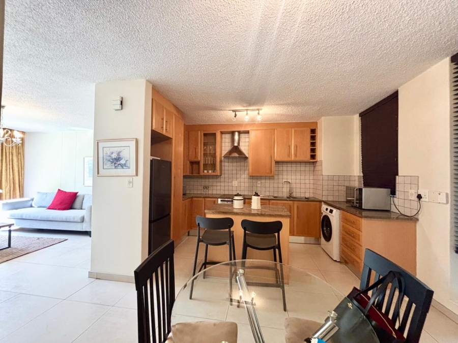 To Let 2 Bedroom Property for Rent in Sandown Gauteng