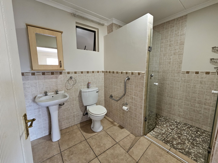 1 Bedroom Property for Sale in Montana Gauteng
