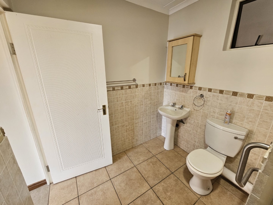 1 Bedroom Property for Sale in Montana Gauteng