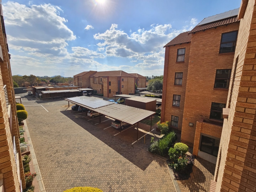 1 Bedroom Property for Sale in Montana Gauteng