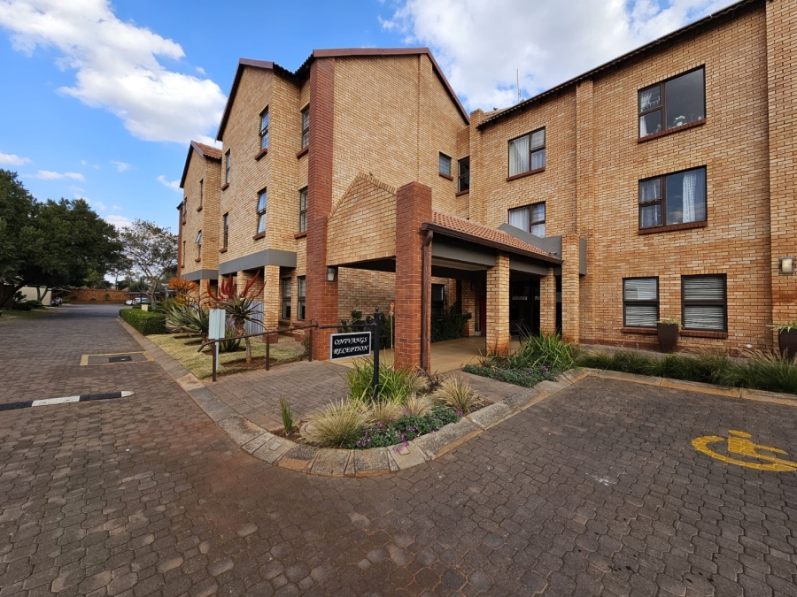 1 Bedroom Property for Sale in Montana Gauteng