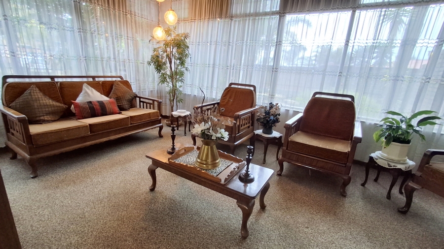 4 Bedroom Property for Sale in Pretoria Gardens Gauteng