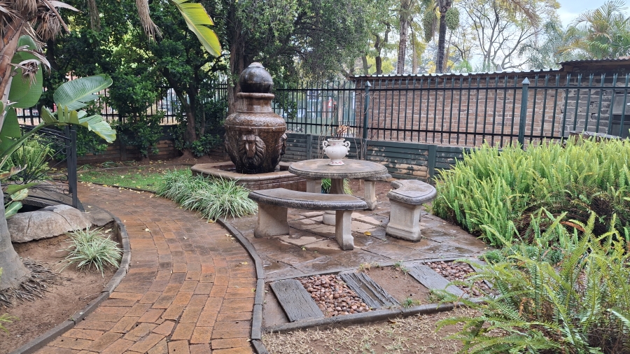 4 Bedroom Property for Sale in Pretoria Gardens Gauteng