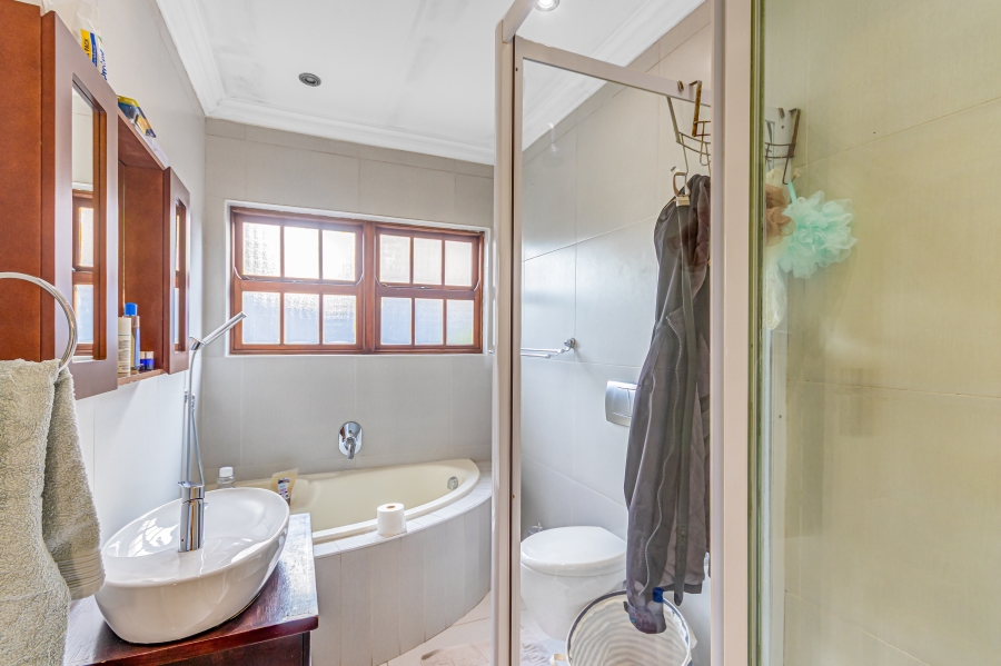 3 Bedroom Property for Sale in Kyalami Gauteng