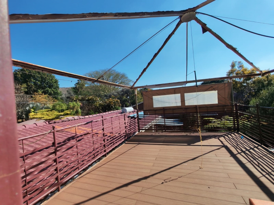 To Let 6 Bedroom Property for Rent in Florauna Gauteng