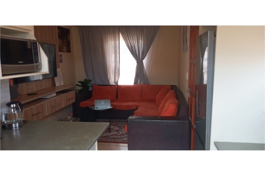 To Let 2 Bedroom Property for Rent in Riverside View Gauteng