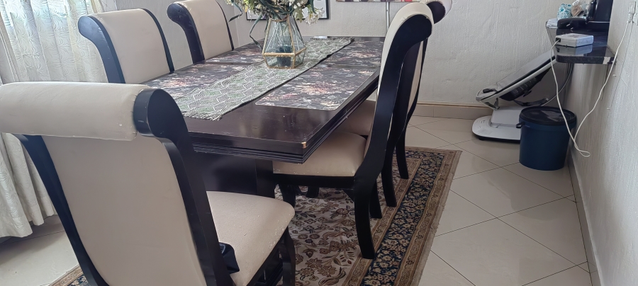 4 Bedroom Property for Sale in Glenvista Gauteng