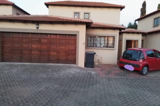 3 Bedroom Property for Sale in Theresa Park Gauteng