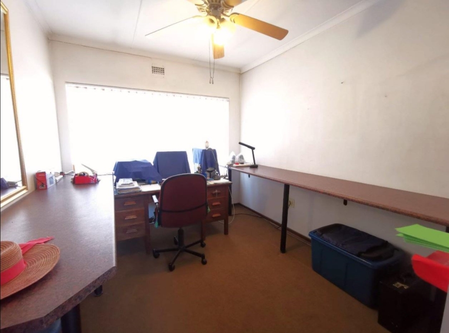 4 Bedroom Property for Sale in Alan Manor Gauteng