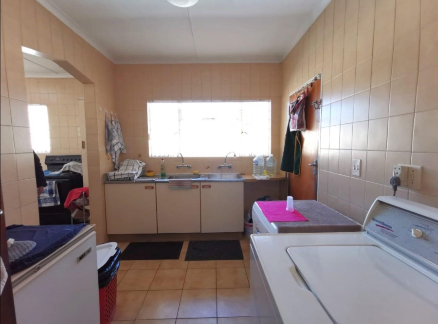 4 Bedroom Property for Sale in Alan Manor Gauteng