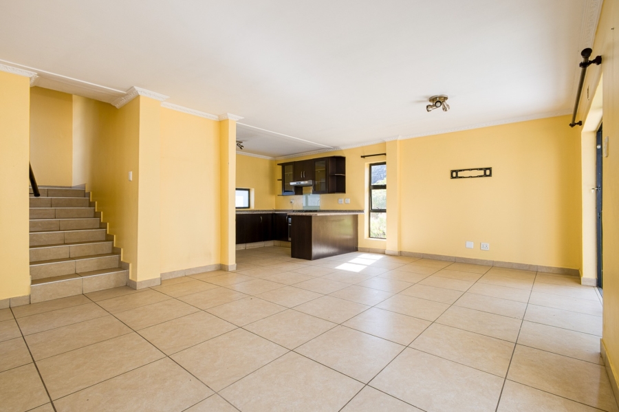 To Let 3 Bedroom Property for Rent in Cedar Creek Gauteng