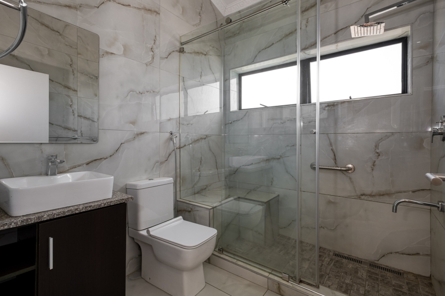 To Let 3 Bedroom Property for Rent in Cedar Creek Gauteng