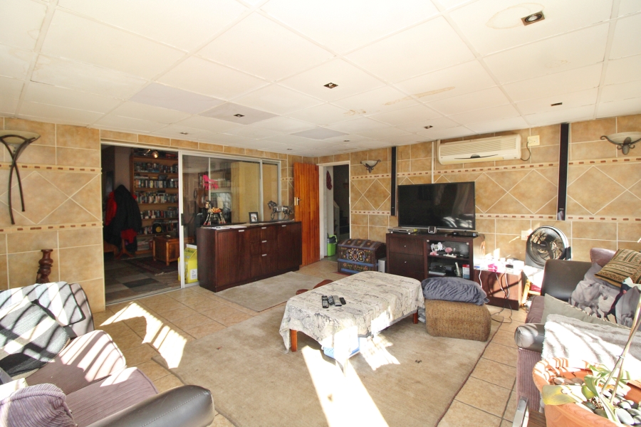 4 Bedroom Property for Sale in Marlands Gauteng