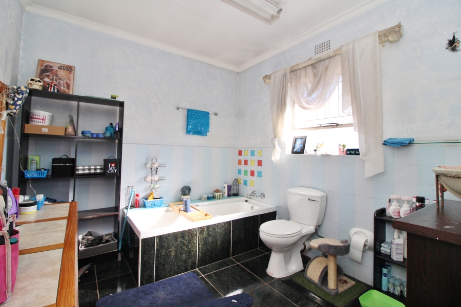 4 Bedroom Property for Sale in Marlands Gauteng