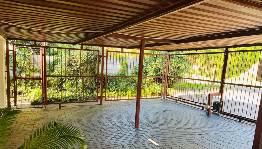 To Let 1 Bedroom Property for Rent in Northcliff Gauteng