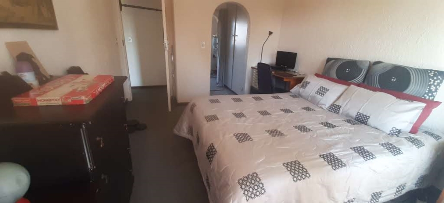 9 Bedroom Property for Sale in Edleen Gauteng