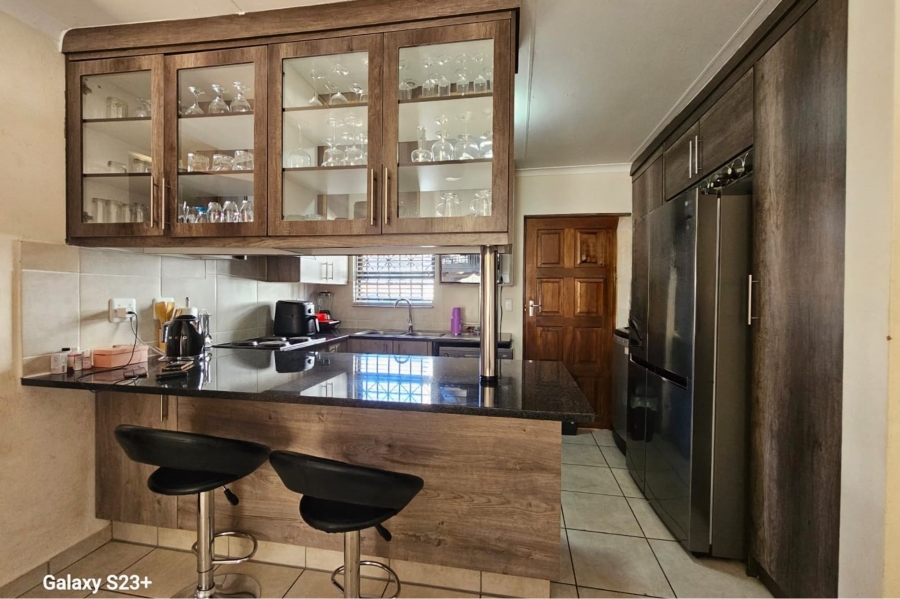 4 Bedroom Property for Sale in Chantelle Gauteng