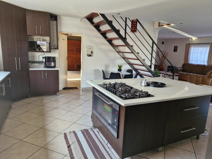 4 Bedroom Property for Sale in Terenure Gauteng