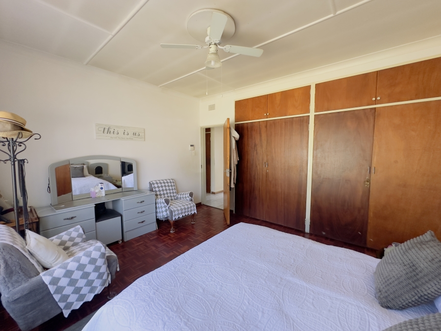4 Bedroom Property for Sale in Verwoerdpark Gauteng
