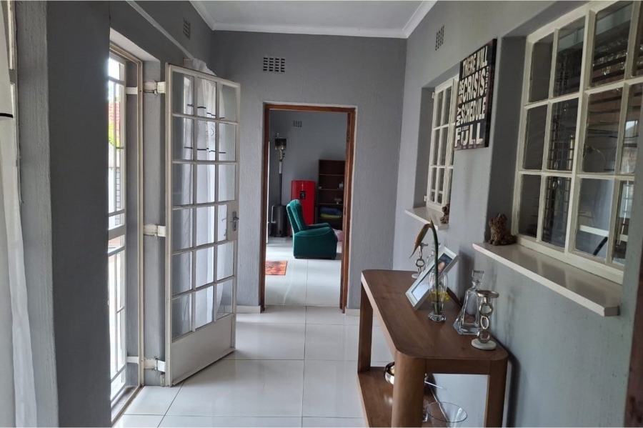 4 Bedroom Property for Sale in Ridgeway Gauteng