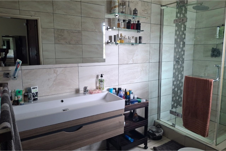 4 Bedroom Property for Sale in Ridgeway Gauteng