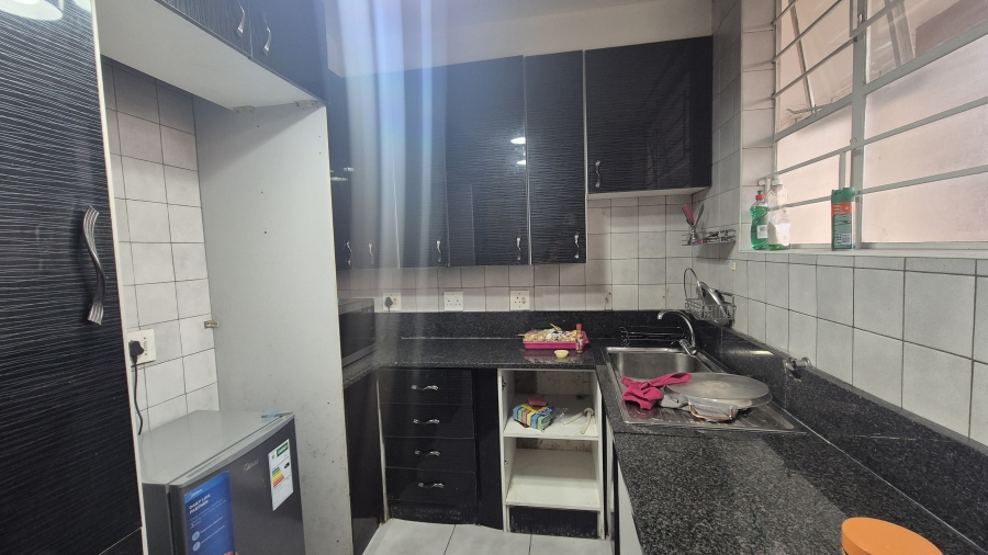 To Let 2 Bedroom Property for Rent in Bedford Gardens Gauteng