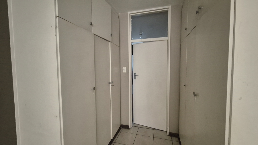 To Let 2 Bedroom Property for Rent in Bedford Gardens Gauteng