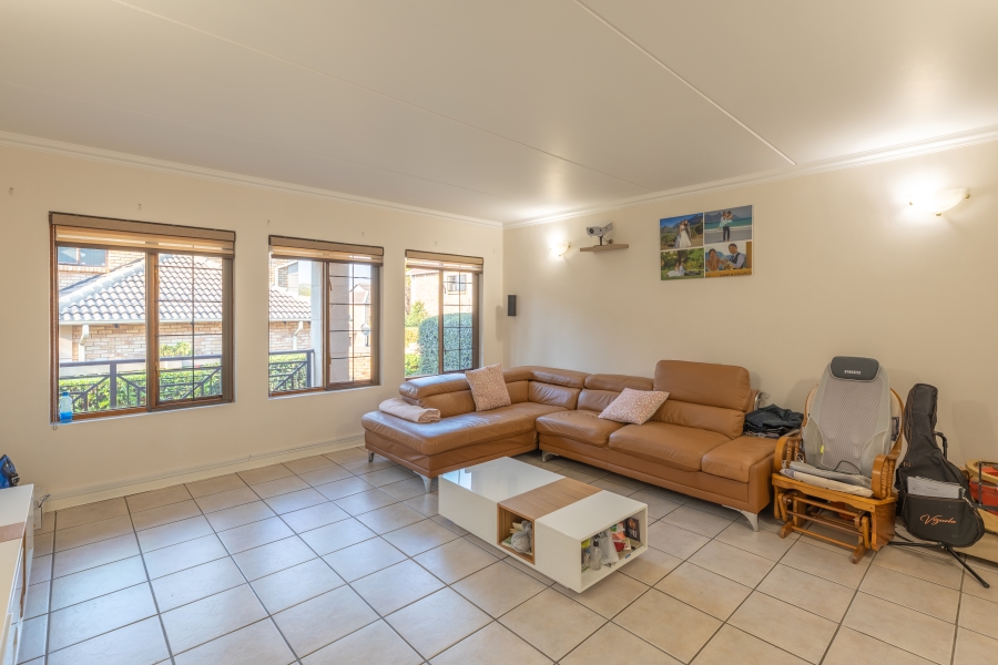 3 Bedroom Property for Sale in Beverley Gauteng