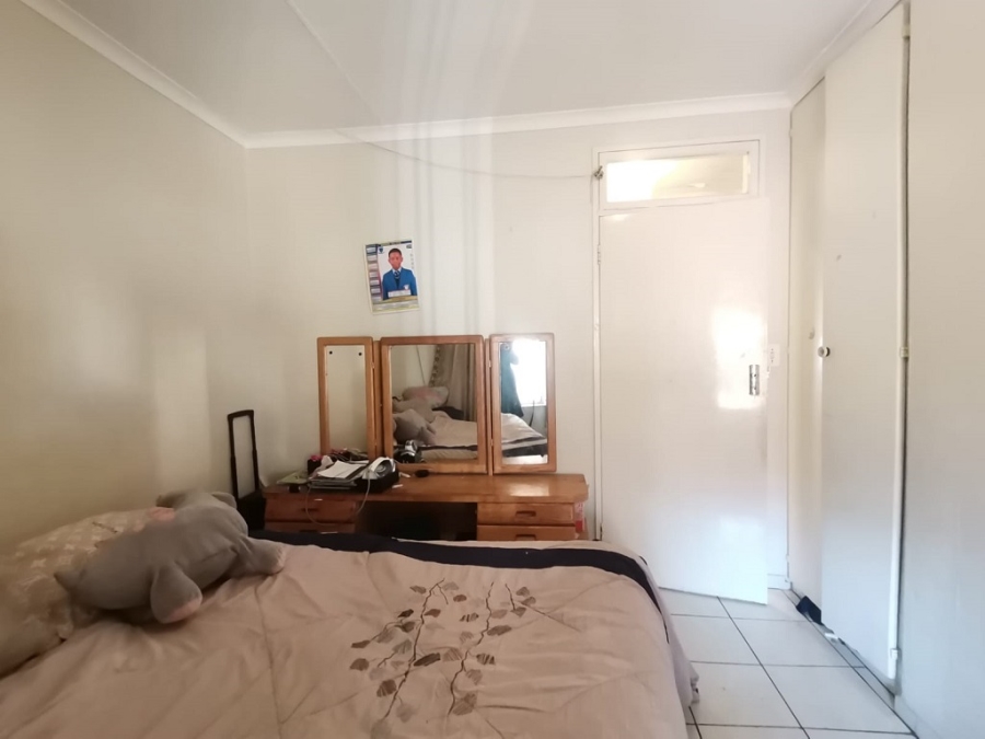 4 Bedroom Property for Sale in Glenvista Gauteng