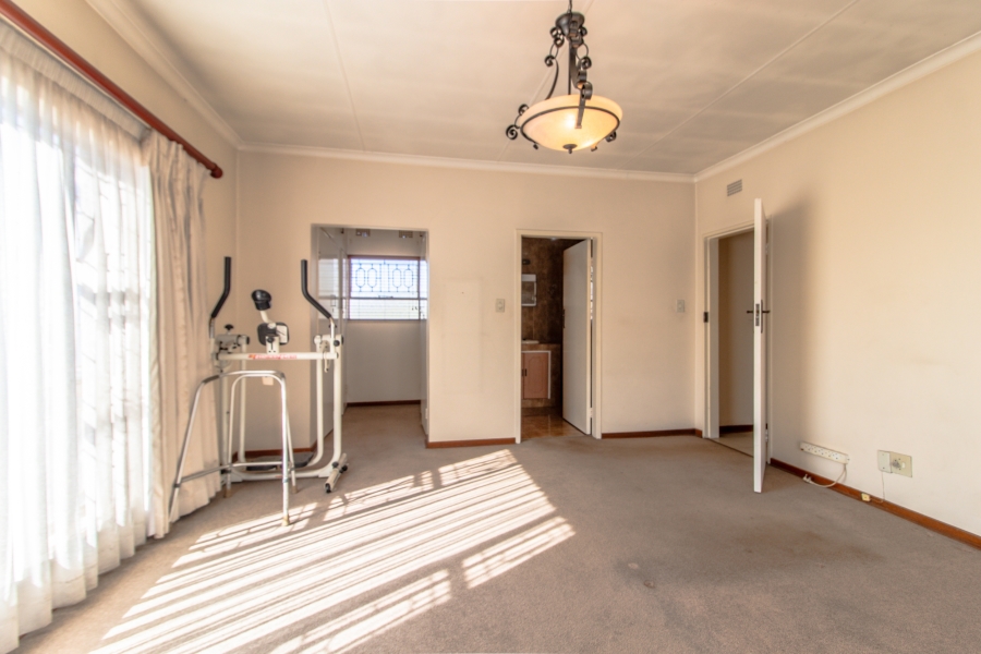 4 Bedroom Property for Sale in Bruma Gauteng