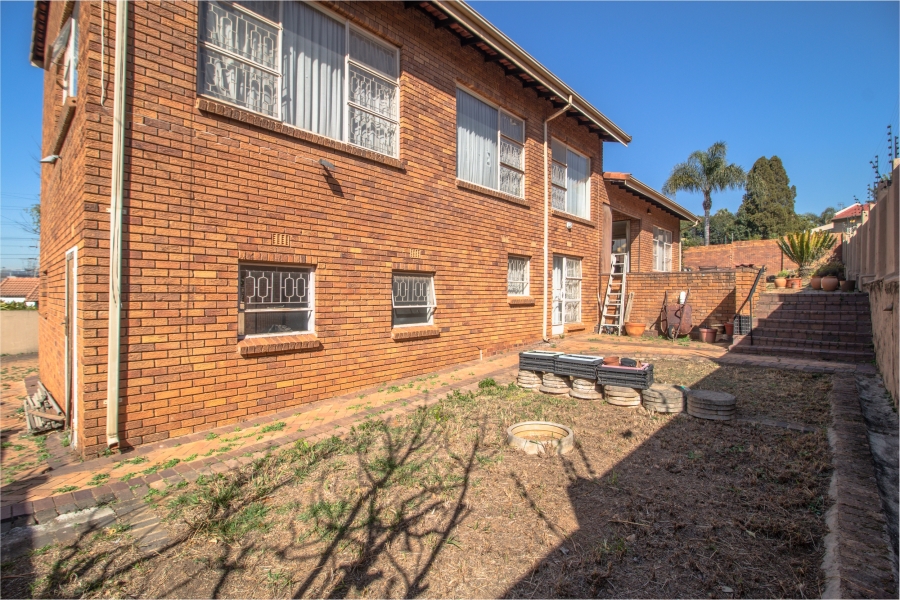 4 Bedroom Property for Sale in Bruma Gauteng