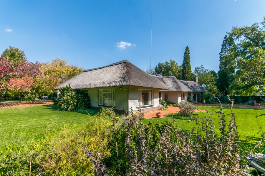 5 Bedroom Property for Sale in Clubview Gauteng