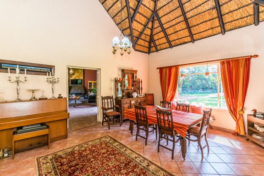 5 Bedroom Property for Sale in Clubview Gauteng