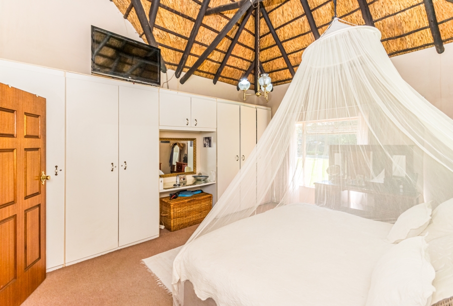 5 Bedroom Property for Sale in Clubview Gauteng