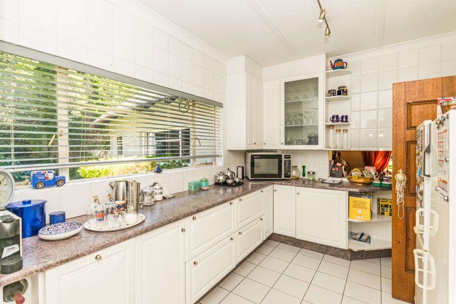 5 Bedroom Property for Sale in Clubview Gauteng