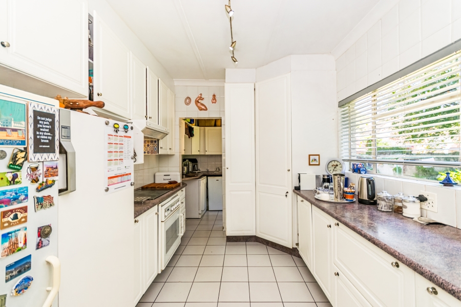 5 Bedroom Property for Sale in Clubview Gauteng