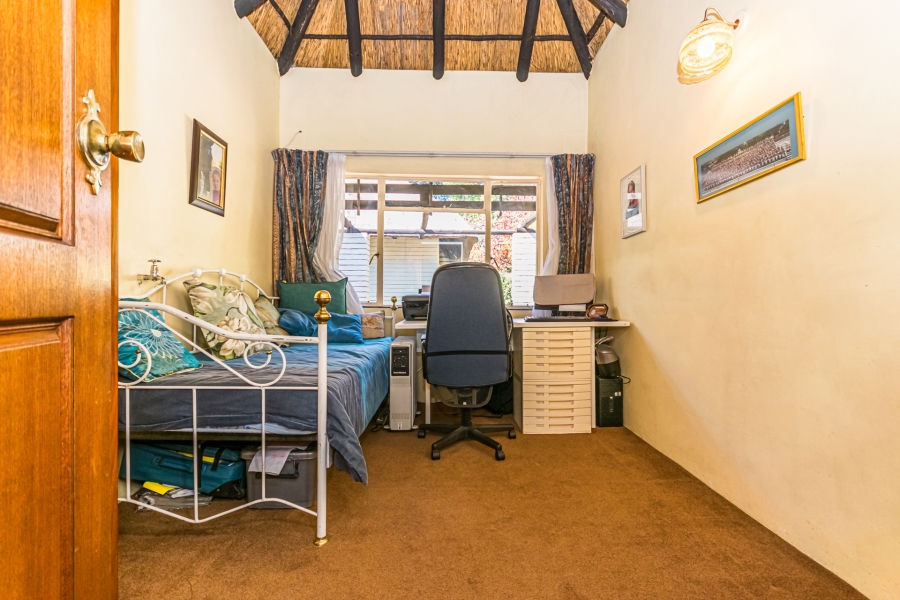 5 Bedroom Property for Sale in Clubview Gauteng