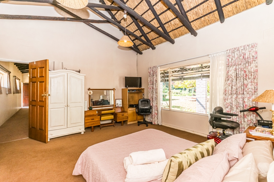 5 Bedroom Property for Sale in Clubview Gauteng