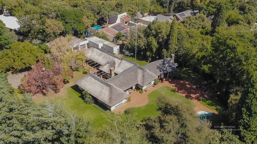 5 Bedroom Property for Sale in Clubview Gauteng