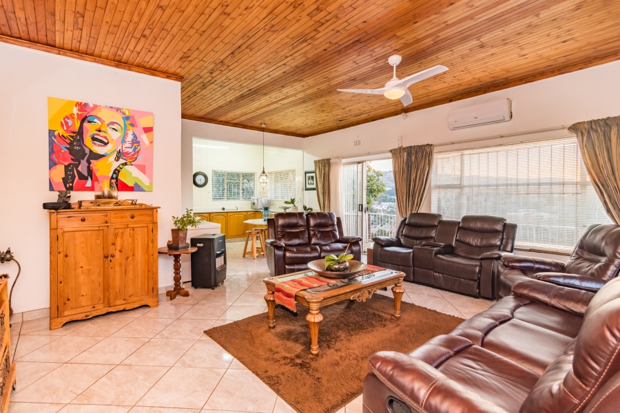 5 Bedroom Property for Sale in Roodekrans Gauteng