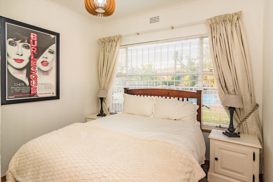 5 Bedroom Property for Sale in Roodekrans Gauteng