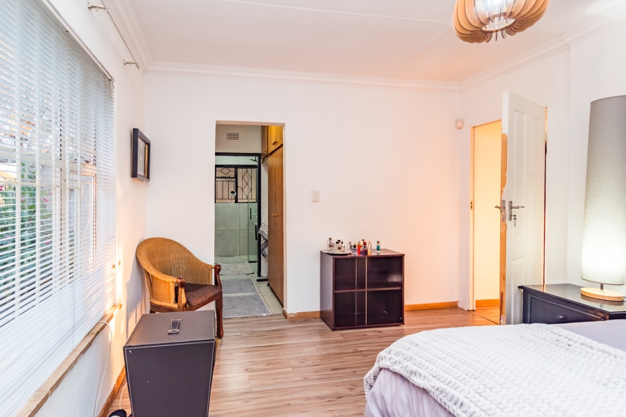 5 Bedroom Property for Sale in Roodekrans Gauteng