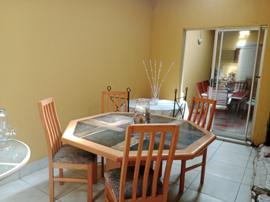 3 Bedroom Property for Sale in Forest Hill Gauteng