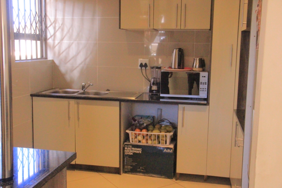 3 Bedroom Property for Sale in Roodekop Gauteng