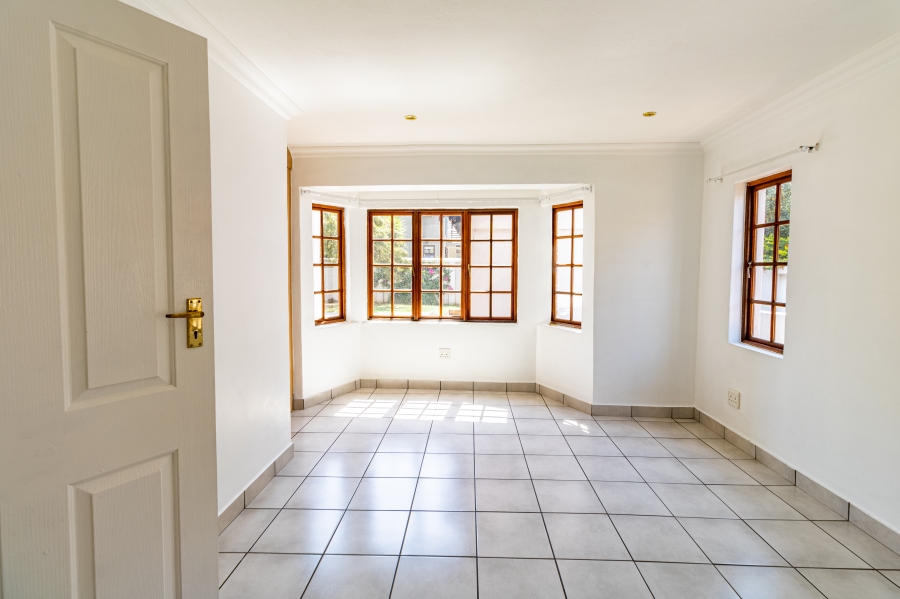 To Let 3 Bedroom Property for Rent in Willow Acres Gauteng