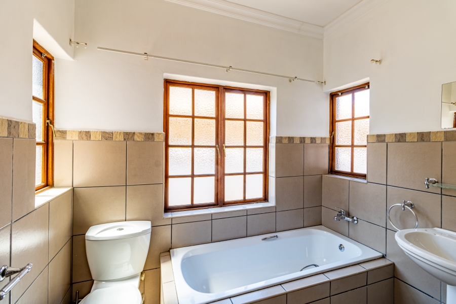 To Let 3 Bedroom Property for Rent in Willow Acres Gauteng