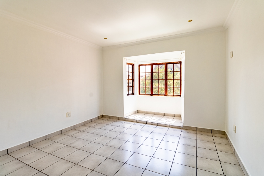 To Let 3 Bedroom Property for Rent in Willow Acres Gauteng