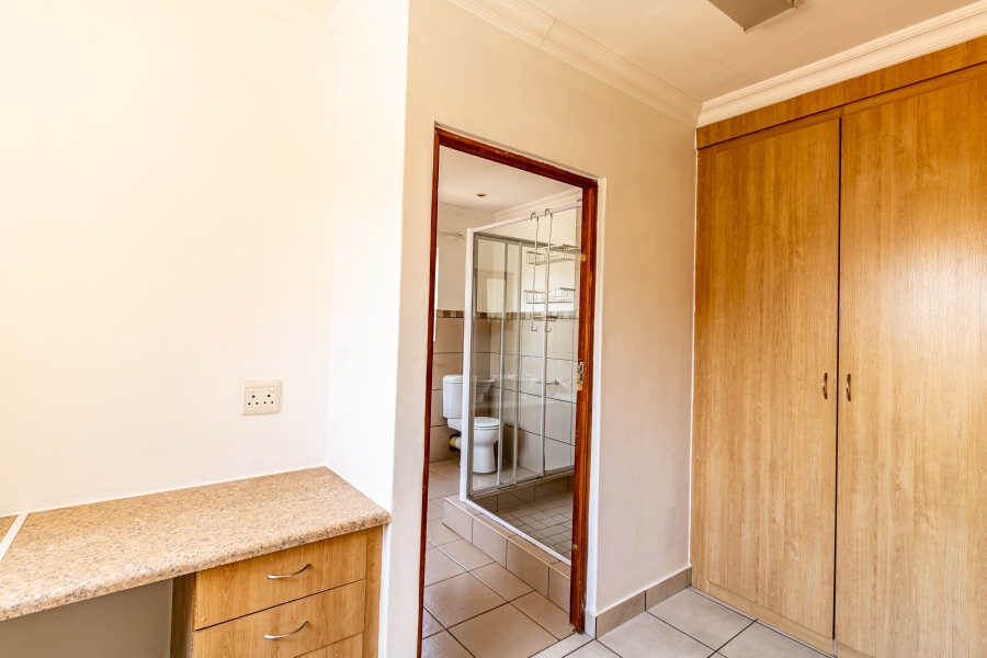 To Let 3 Bedroom Property for Rent in Willow Acres Gauteng